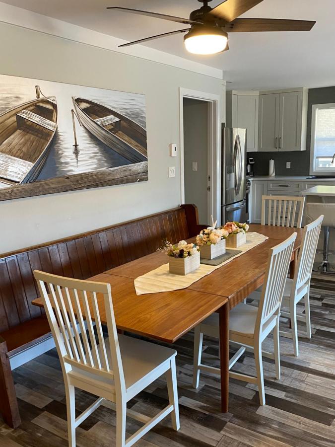 Lakeside Beach Retreat Kelowna Exterior foto